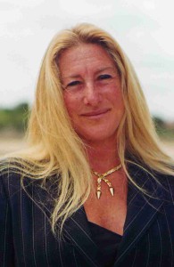 Victoria-McCullogh_compressed-195x300