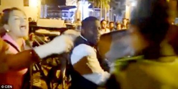 301E968200000578-0-image-a-22_1452696871654